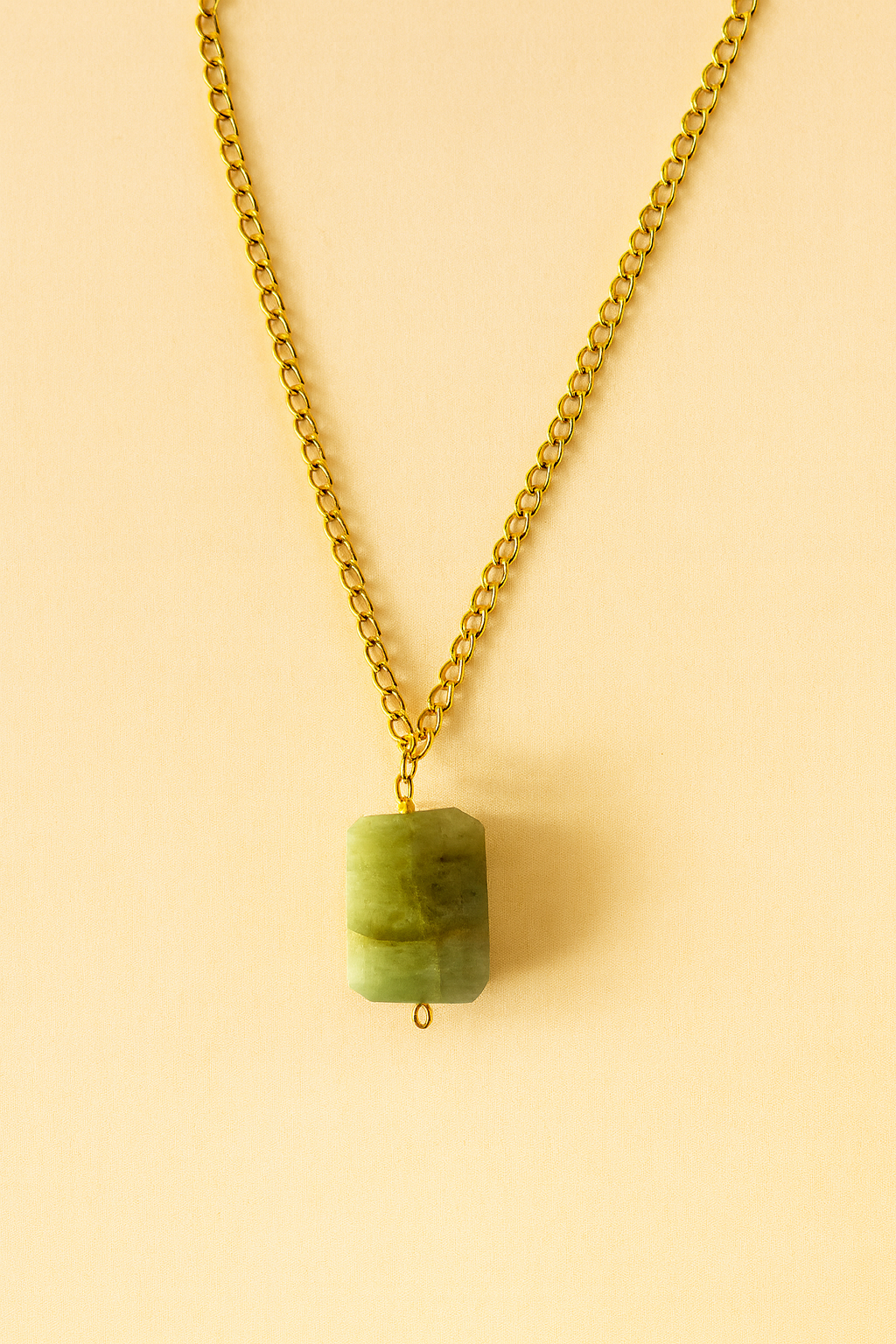 Verdant Horizon Pendant Necklace